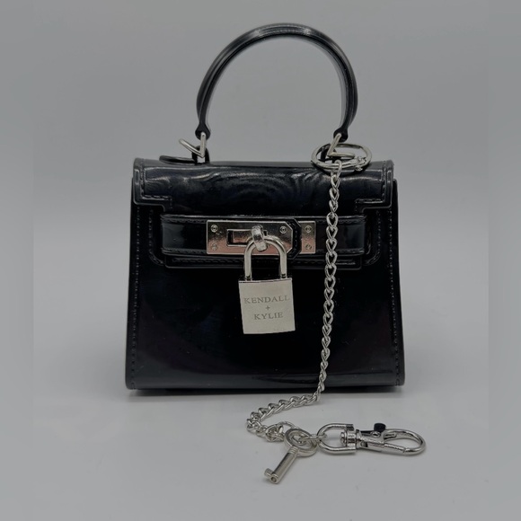 Kendall & Kylie Handbags - NWT Kendall & Kylie Black Mini Bag Sleek Design Lock Chain